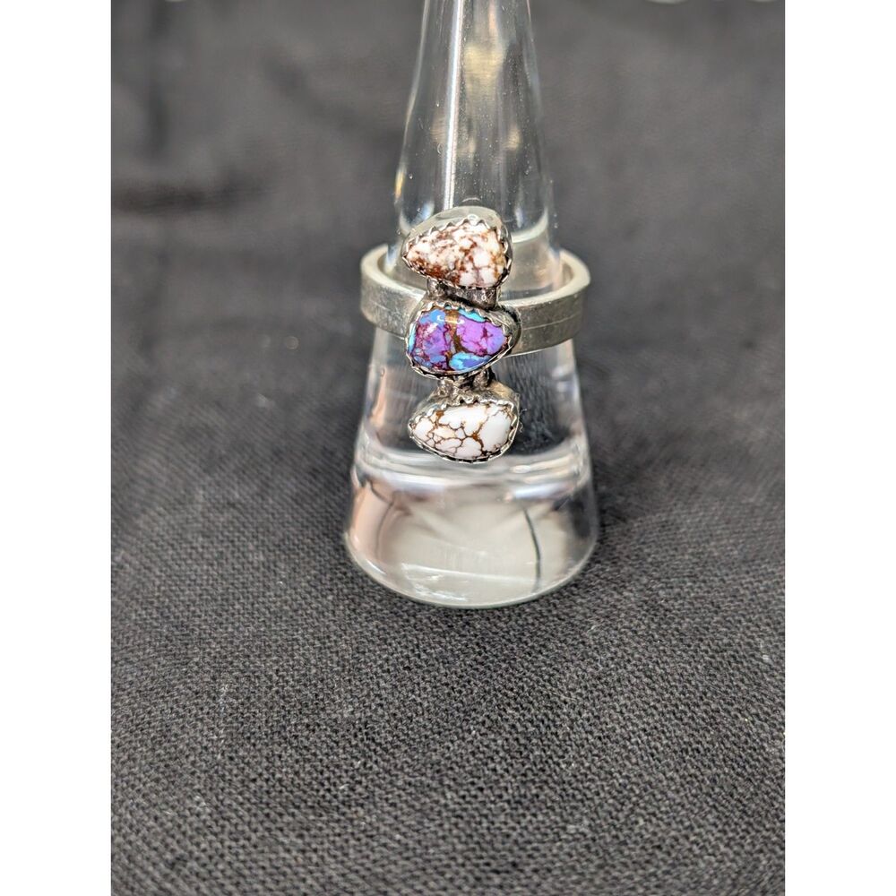 Sterling Silver Triple-Stone Ring – Size 9 – Artisan Styl